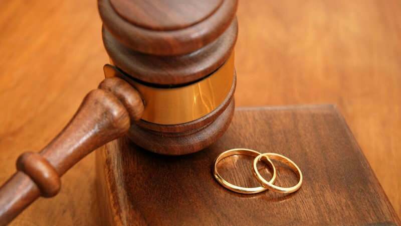 Keputusan mengejutkan dari Mahkamah Agung! Meludahi muka ibu mertua menyebabkan perceraian