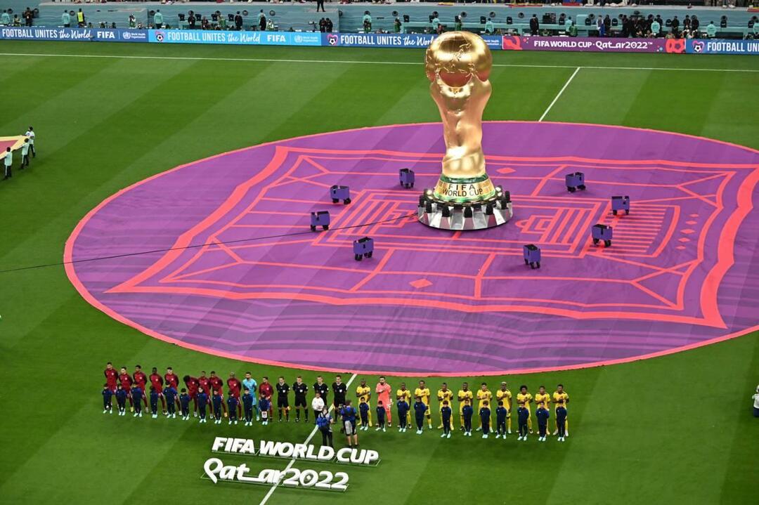Berbagi Piala Dunia FIFA 2022 dari Emine Erdogan!