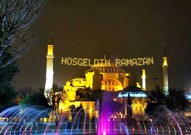 2021 Ramadhan İmsakiyesi! Jam berapa buka puasa pertama? Istanbul imsakiye sahur dan jam buka puasa