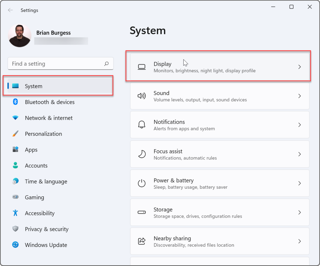 Cara Mematikan atau Mengelola Kecerahan Otomatis di Windows 11