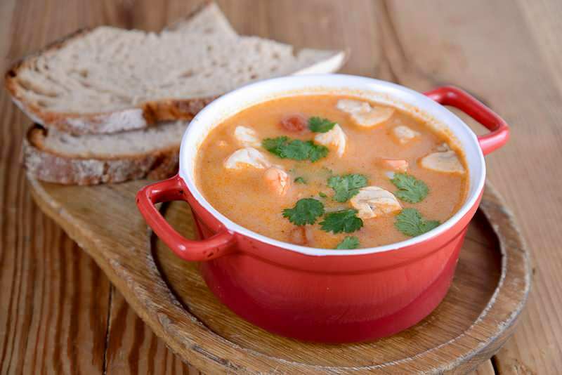 Bagaimana cara mengentalkan sup? 5 rahasia sup kental