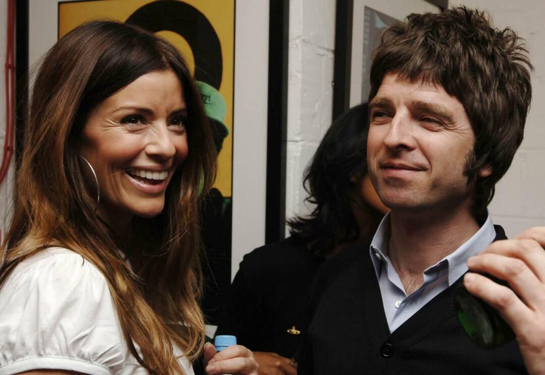 Noel Gallagher dan Sara Macdonald