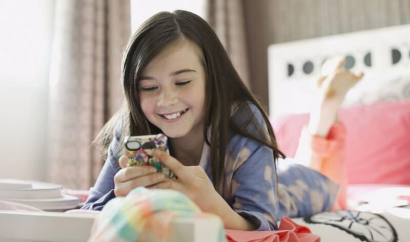 Berapa umur smartphone yang harus dibeli untuk anak-anak? Usia penggunaan ponsel