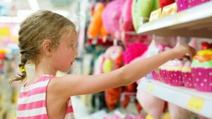 Berapa frekuensi membeli mainan untuk anak-anak?