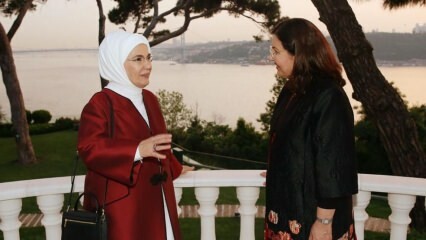 Ibu Negara Erdogan bertemu dengan istri Presiden Irak Serbagh Salih