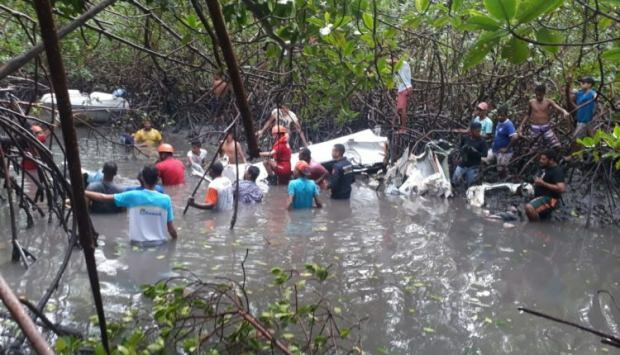 Pesawat itu jatuh! Penyanyi terkenal itu meninggal