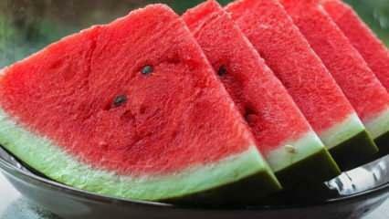 Bagaimana cara mengenali semangka yang buruk? Hati-hati dengan keracunan semangka! Gejala keracunan semangka