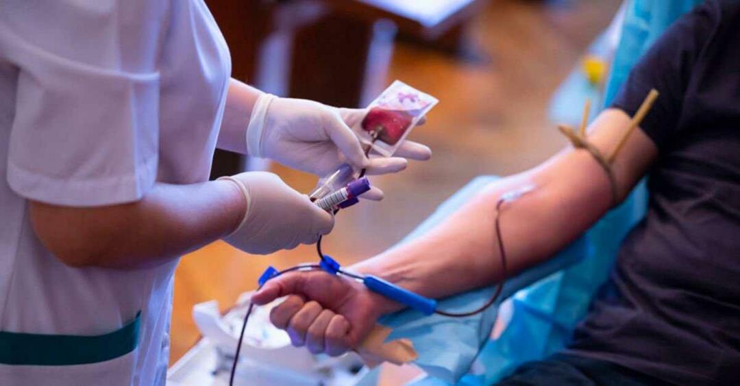 Apakah mendonorkan darah saat puasa membatalkan puasa? Balas dari Diyanet