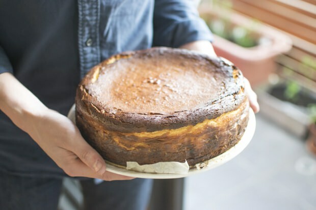 Cara membuat San Sebastian Cheesecake