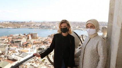 Ibu Negara Erdogan dan istri Presiden Ukraina Zelensky Olena Zelenska mengunjungi Galata