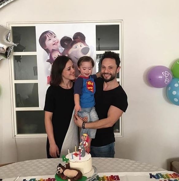 Kejutan ulang tahun dari penyanyi Özgün kepada putranya Ediz!