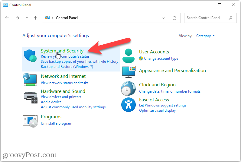 Klik Sistem dan Keamanan di Panel Kontrol di Windows 11