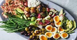 Bagaimana cara membuat Niçoise Salad? Resep salad Niçoise