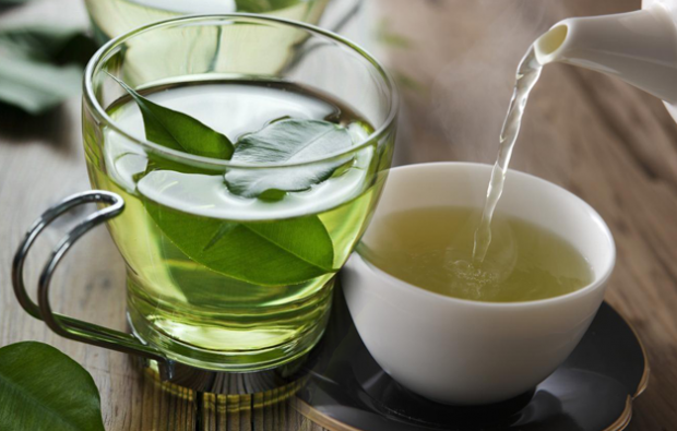 Bagaimana cara melemahkannya dengan teh hijau?