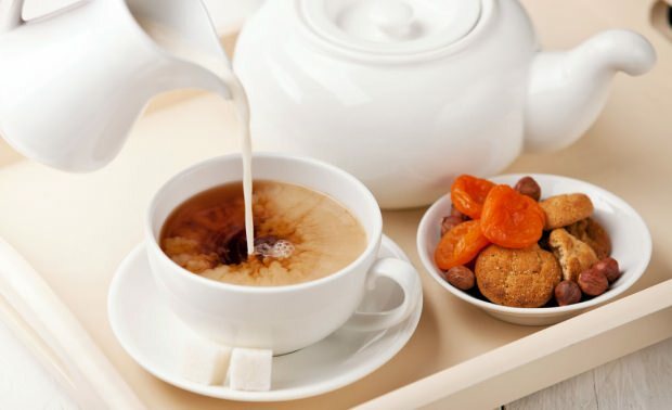 Apa teh Inggris? Bagaimana teh Inggris dibuat? Trik membuat teh Inggris di rumah