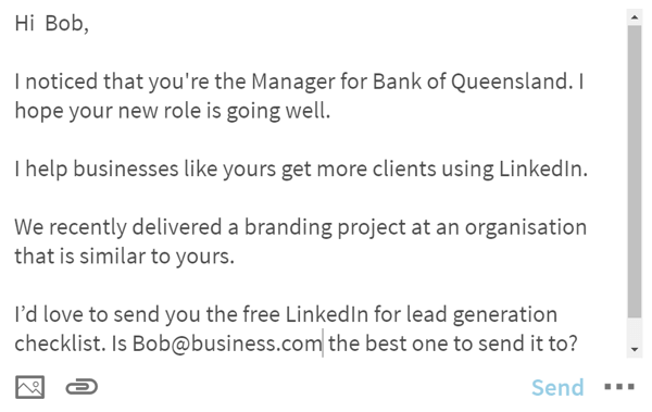 Buat skrip yang Anda sesuaikan saat Anda mengirim pesan ke koneksi LinkedIn yang relevan.