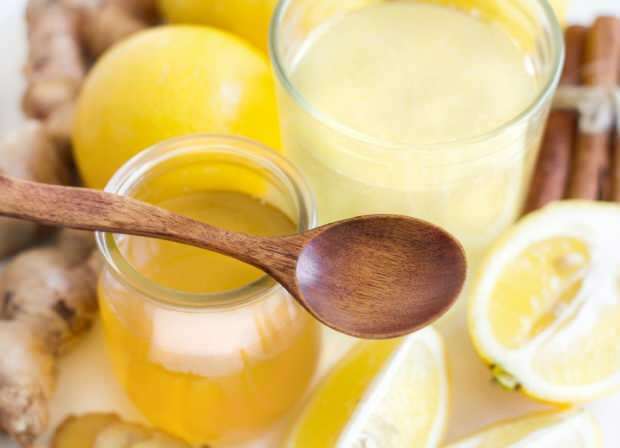 Bagaimana cara membuat lemon lemon detox?