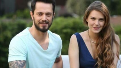 Proposal pernikahan kejutan dari Murat Boz ke Aslı Enver