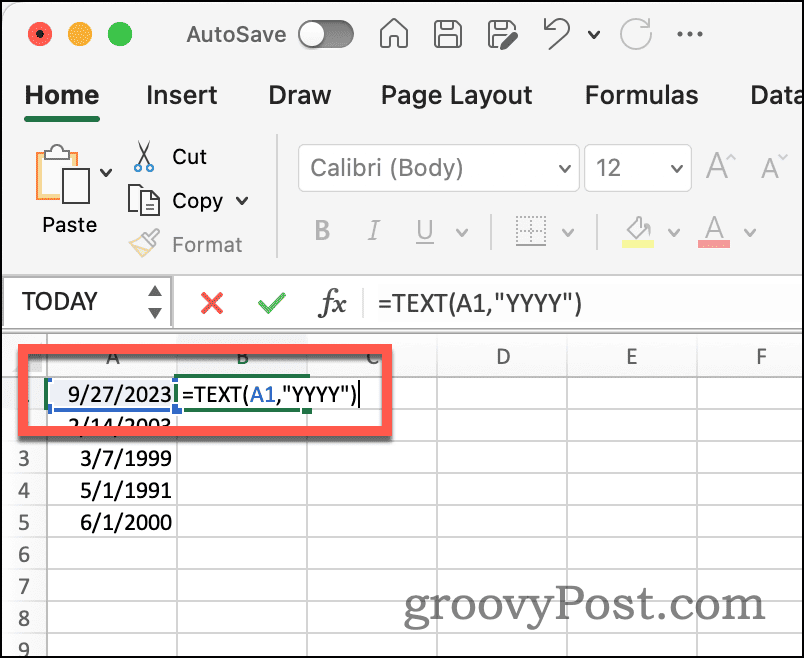 Fungsi Teks Excel untuk Mengekstrak Tahun dari Tanggal