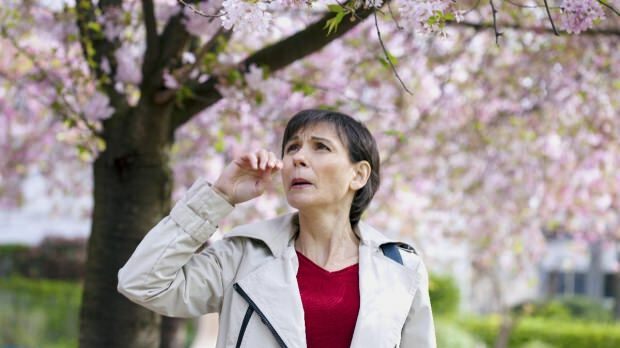 Apa itu alergi musim semi? Apa saja gejala alergi musim semi? Bagaimana cara menghindari alergi musim semi?