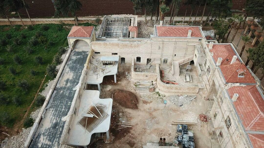 Rumah besar Kibar Feyzo di Reyhanlı rusak akibat gempa! Inilah yang terbaru...