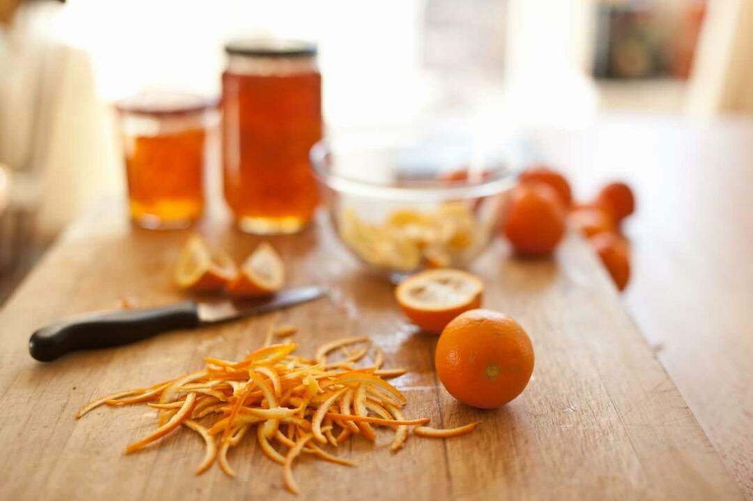 Apa resep termudah untuk dibuat dengan jeruk? Resep makanan penutup jeruk yang harum