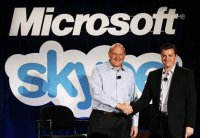 Skype dijual ke Microsoft seharga 8 Miliar dolar, dan Steve Ballmer terlihat sangat gembira