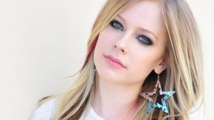 Avril Lavigne: Beberapa tidak percaya saya nyata