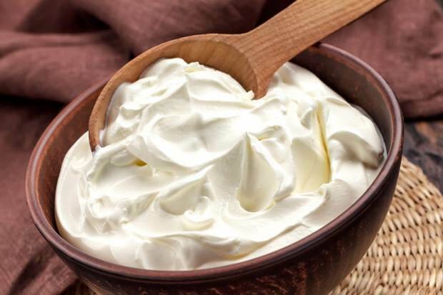 Apa manfaat yogurt? Apa yang terjadi jika Anda minum jus yoghurt saat perut kosong?