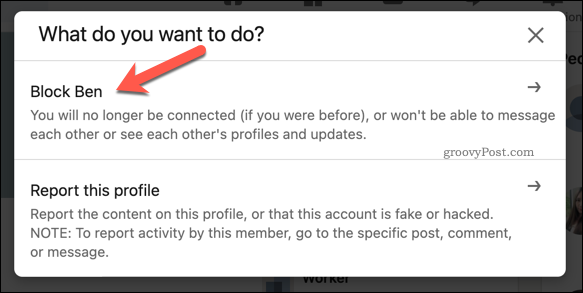 Pilihan untuk memblokir atau melaporkan pengguna LinkedIn