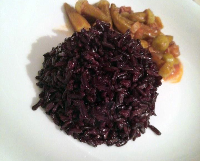 Apa itu beras hitam? Bagaimana cara membuat pilaf dari beras hitam? Teknik memasak nasi hitam
