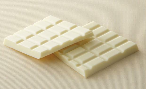 Apa bahaya coklat putih? Apakah cokelat putih merupakan cokelat asli?