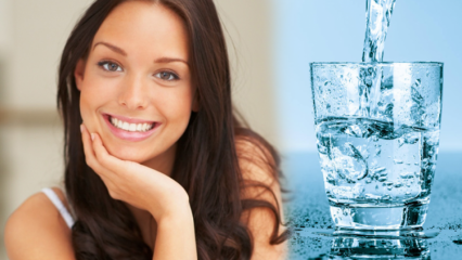 Bagaimana cara menurunkan berat badan dengan minum air putih? Diet air yang melemahkan 7 kg dalam seminggu! Jika Anda minum air saat perut kosong ...