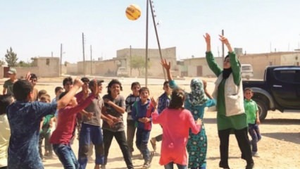 'Anak-anak Suriah yang lupa bermain game ...