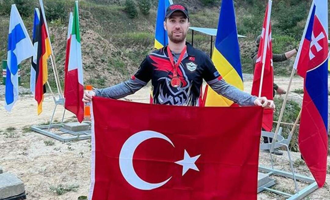 Putra Seda Sayan Oğulcan Engin dengan bangga mengibarkan bendera Turki di Polandia!