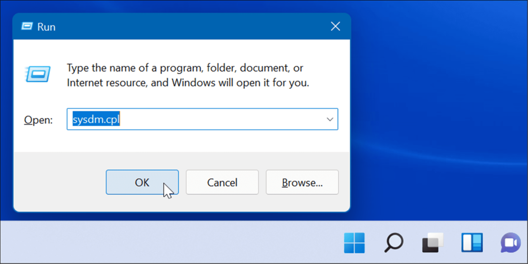 Jalankan sysdm-cpl membuat Windows 11 lebih cepat pada perangkat keras lama