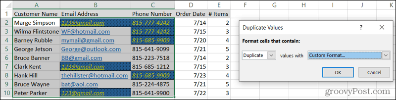 Duplikat Berformat Kustom di Excel