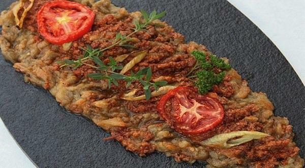Bagaimana cara membuat "Sogürme Kebab" yang enak dan lezat? Resep Kebab Söğürme termudah
