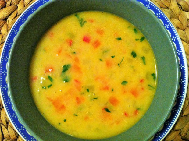 Bagaimana cara membuat sup sayuran dengan daging yang paling mudah? Trik sup sayuran