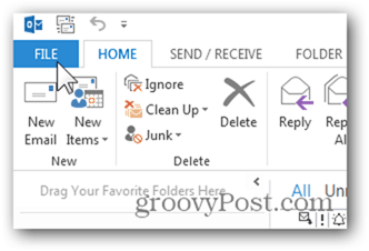 Tambahkan Mailbox Outlook 2013 - Klik File