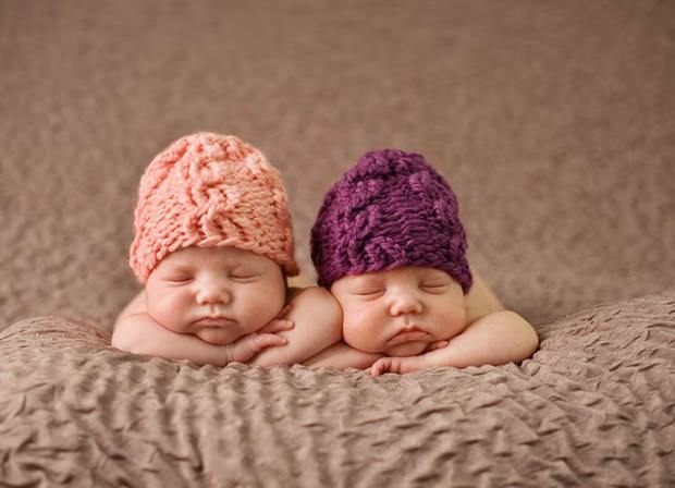 Jika ada anak kembar dalam keluarga, akankah kemungkinan kehamilan kembar meningkat, akankah generasi menjadi kuda? Kepada siapa kehamilan kembar bergantung?