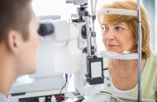 Apa saja gejala tekanan mata (Glaukoma)? Apakah ada pengobatan untuk tekanan mata? Obat yang bagus untuk tekanan mata ...