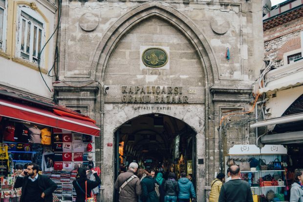 Tempat untuk membeli kurma di Istanbul