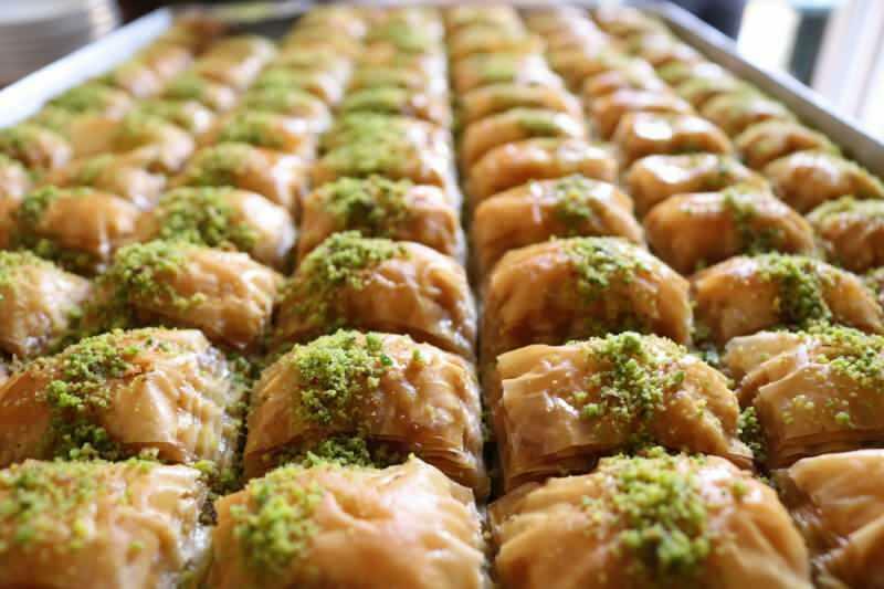 Bagaimana cara membuat baklava dari Antep? Titik kunci dari baklava Antep yang terkenal