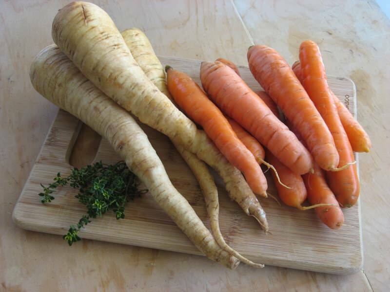 parsnip adalah dari keluarga wortel oranye