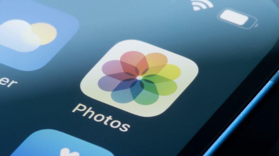 Bagaimana cara mentransfer foto dari iPhone ke komputer?