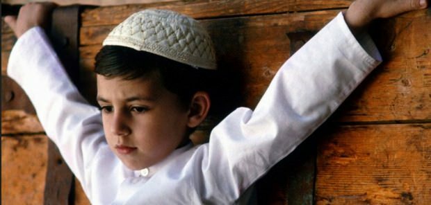 Apa yang harus dilakukan pada anak yang tidak berdoa?