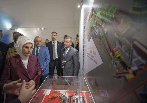 Ibu Negara Erdoğan pada pembukaan proyek transformasi di Kentpark!