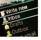 Ubah Email Outlook Penting menjadi Email Biasa