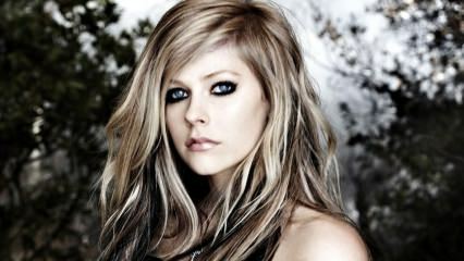 Pernyataan memukau dari Avril Lavigne: Saya ingin bahagia!
